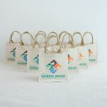 กระเป๋าแคนวาสสกรีนลาย