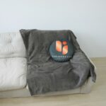 หมอนผ้าห่มรักษ์โลกพิมพ์ลายทรงกลม