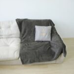 หมอนผ้าห่มรักษ์โลกพิมพ์ลายทรงสี่เหลี่ยม