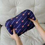 หมอนรองคอในรถยนต์พิมพ์ลาย - Image 6